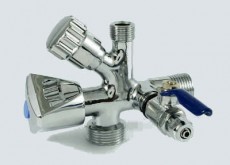 ברזים ומתאמים למטהרי מים